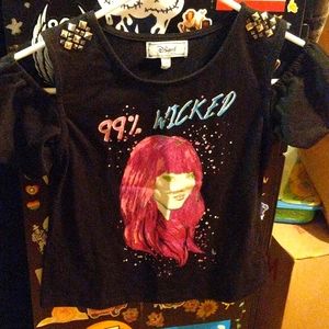 2 Descendents shirts mal/uma 7/8  1 Moto jacket